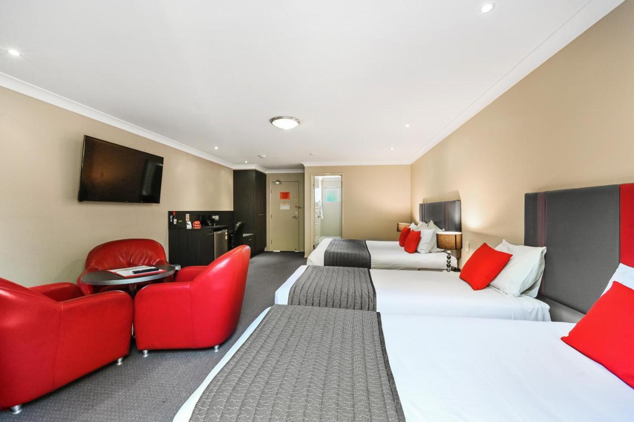 Platinum International Hotel Туумба Екстериор снимка