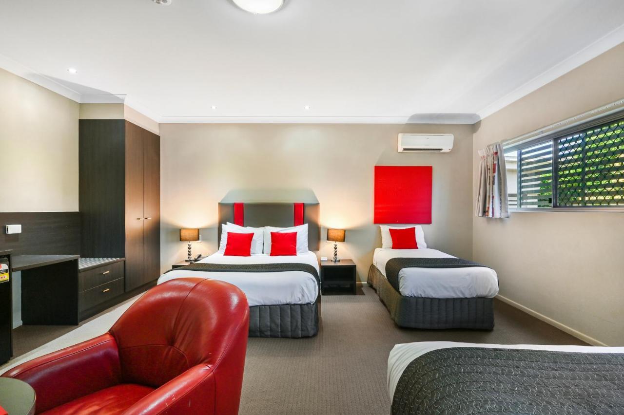 Platinum International Hotel Туумба Екстериор снимка