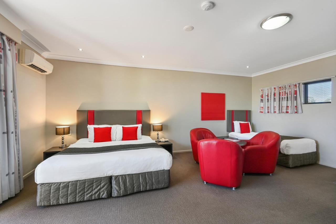 Platinum International Hotel Туумба Екстериор снимка